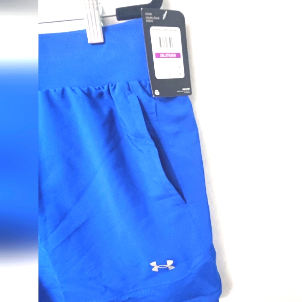 NEW Under Armour Women's 2XL Blue Athletic Shorts Loose Heatgear Solid - Picture 3 of 12
